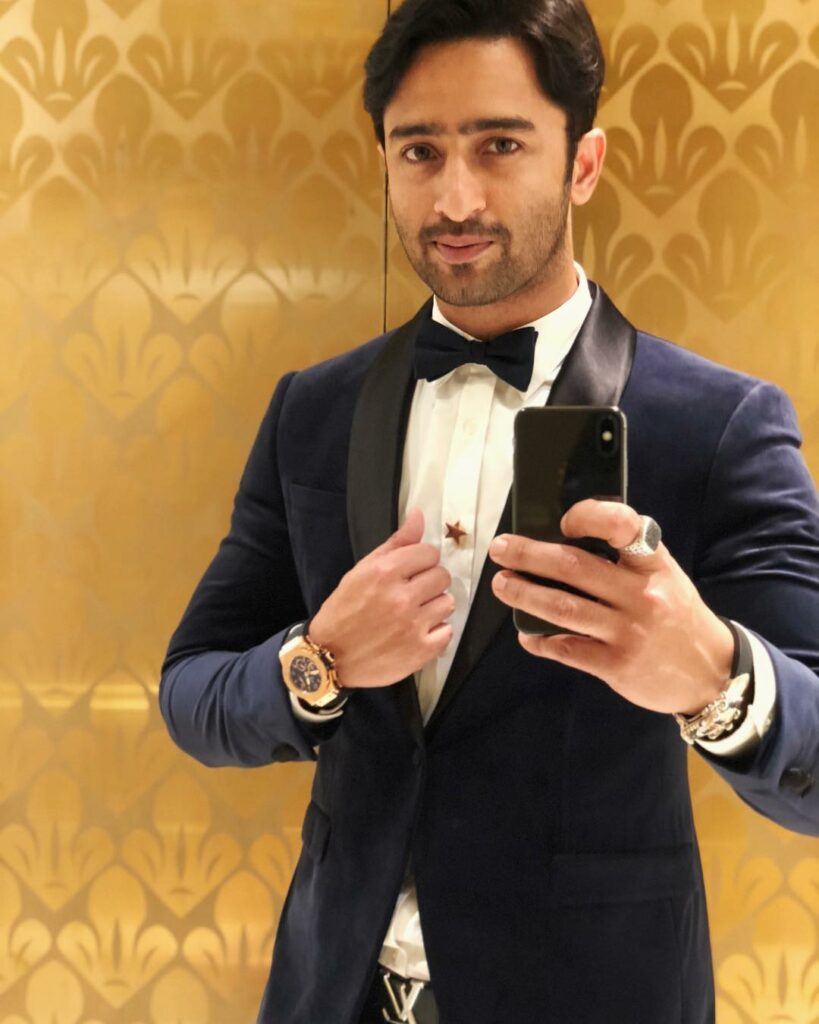 Shaheer Sheikh and his suit look! - 1