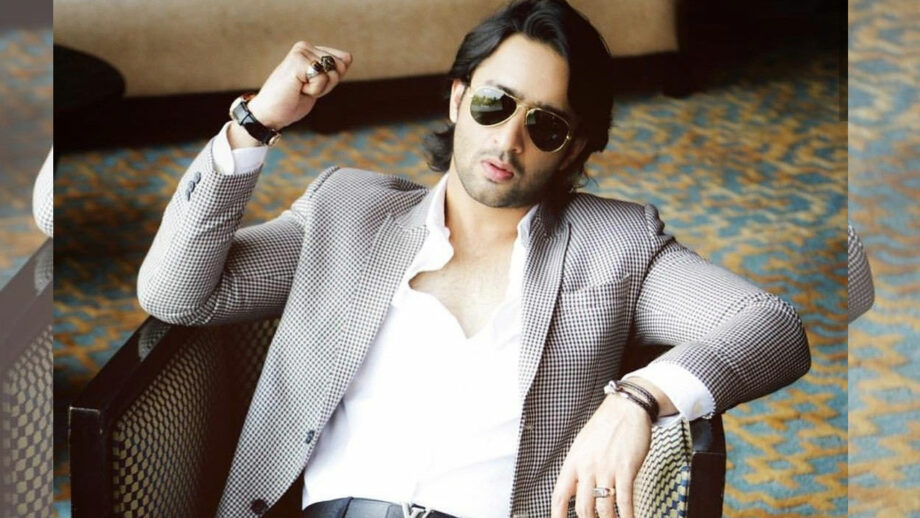 Shaheer Sheikh and his suit look!