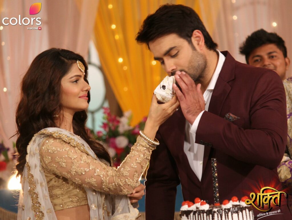 Shakti – Astitva Ke Ehsaas Ki: Saumya and Harman’s love moments - 5