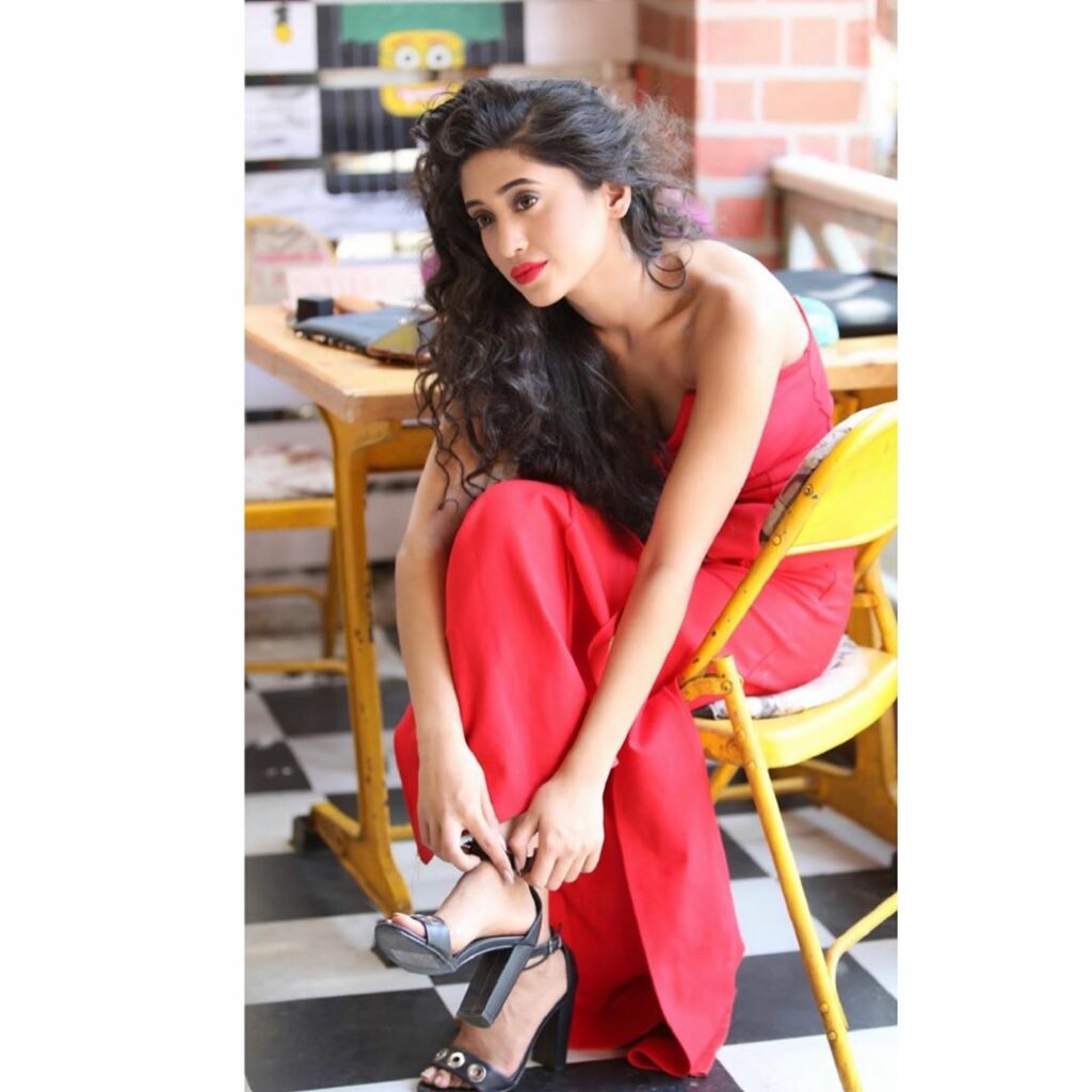 Shivangi Joshi and her stylish hairstyles - 0