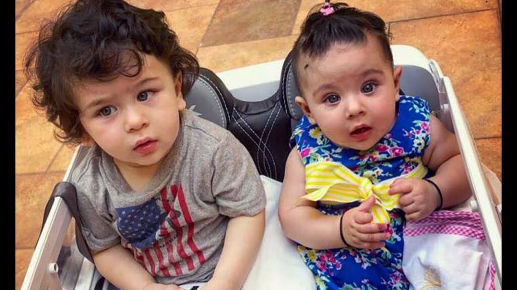 Star Kids Taimur Ali Khan and Inaaya Naumi Kemmu are too cute for words 3