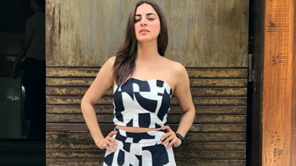 Are you a big fan of Shraddha Arya? Take this test - 0