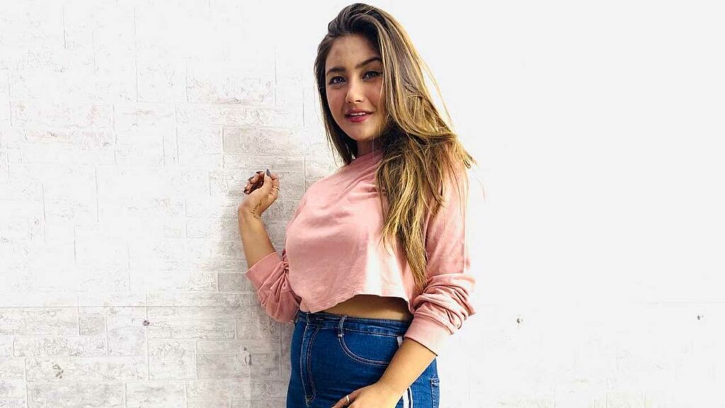 TikTok star Aashika Bhatia's emotional videos