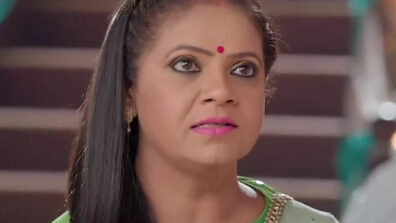 Yeh Rishtey Hain Pyaar Ke: Meenakshi requests for a new beginning with Kunal Kuhu marriage