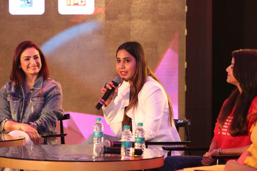 Watch Now: Session with Nirmika Singh, Ritu Agarwal, Jonita Gandhi, Akriti Kakar and Palash Sen at India Web Fest 2019 - 4