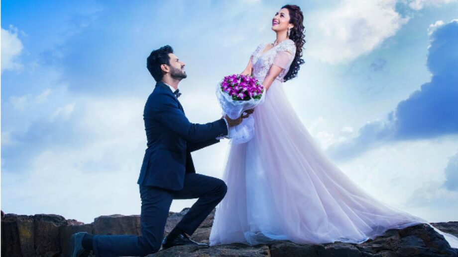 Divyanka Tripathi-Vivek Dahiya : The Most Stylish Jodi Of Indian Television 3