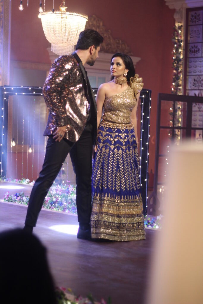 Ek Bhram Sarvagun Sampanna: Kabir and Pooja’s sizzling dance - 10