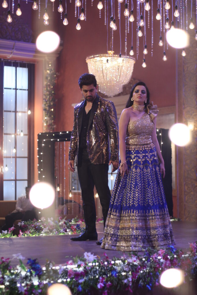 Ek Bhram Sarvagun Sampanna: Kabir and Pooja’s sizzling dance - 4