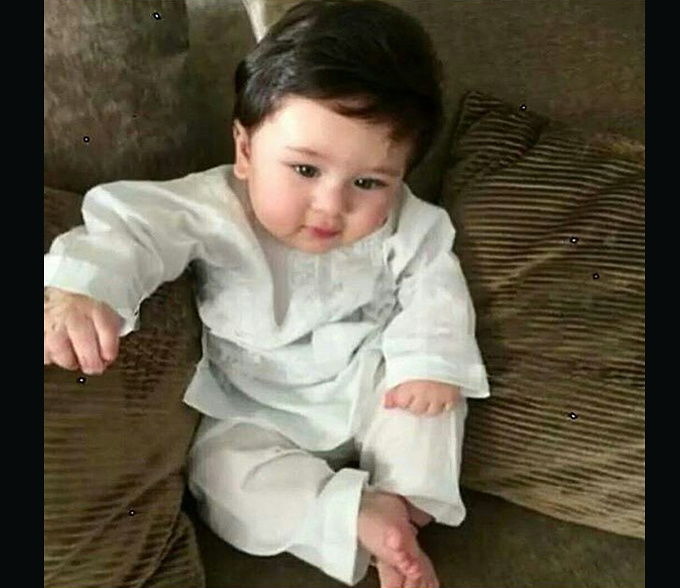 Endless Expressions of Taimur Ali Khan - 0