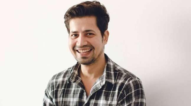 Sumeet Vyas vs Amol Parashar: Who is the Digital King?