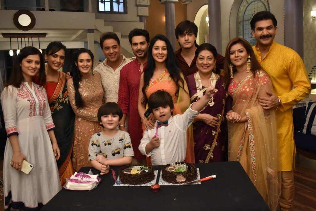 Team Yeh Rishta Kya Kehlata Hai celebrates Vansh aka Maaz Champ’s birthday - 5