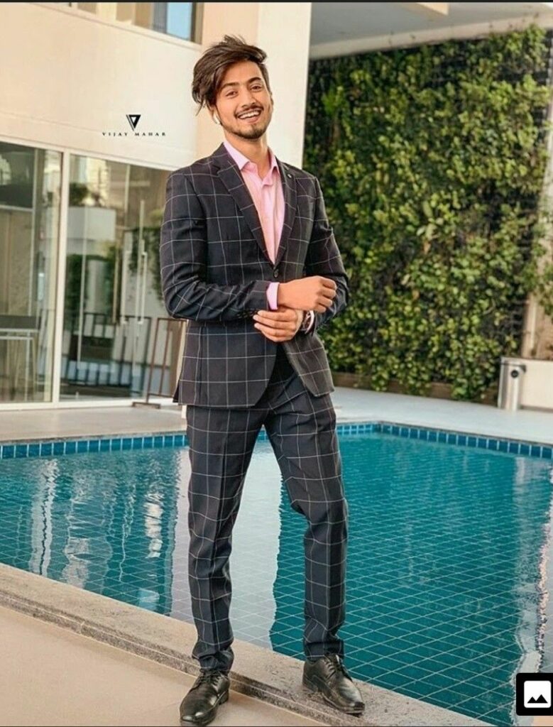 TikTok star Faisu and his suit looks - 2