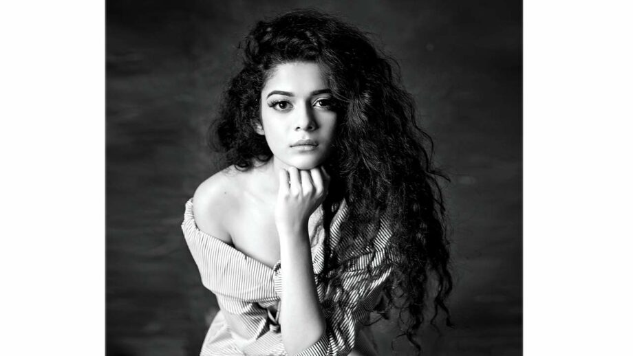 What makes Mithila Palkar so popular?