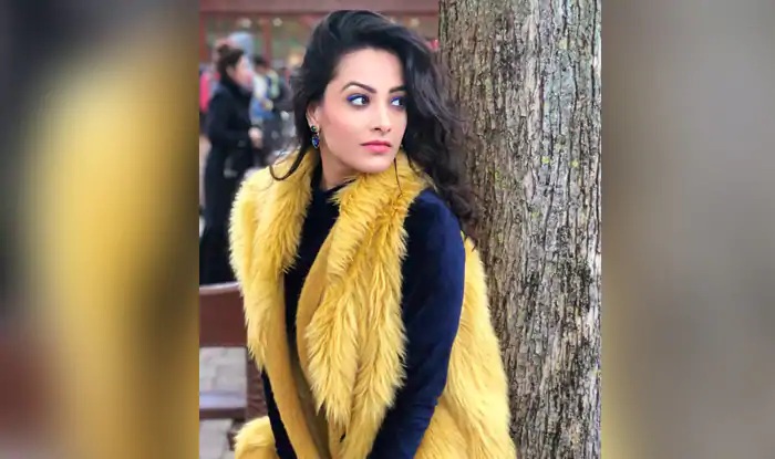 Take this test if you are a Die-Hard fan of Anita Hassanandani - 2