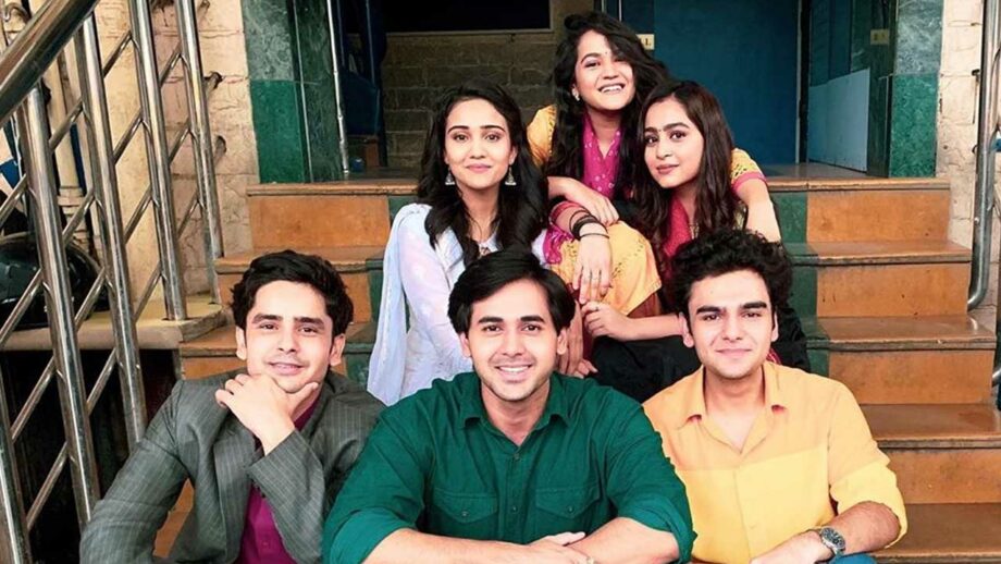 Yeh Un Dinon Ki Baat Hai: Naina, Sameer, Munna, Pandit, Preeti and Swati unite for the last time