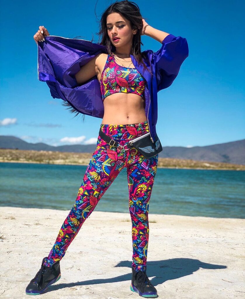 Hot Instagram pictures of TikTok star Avneet Kaur - 5