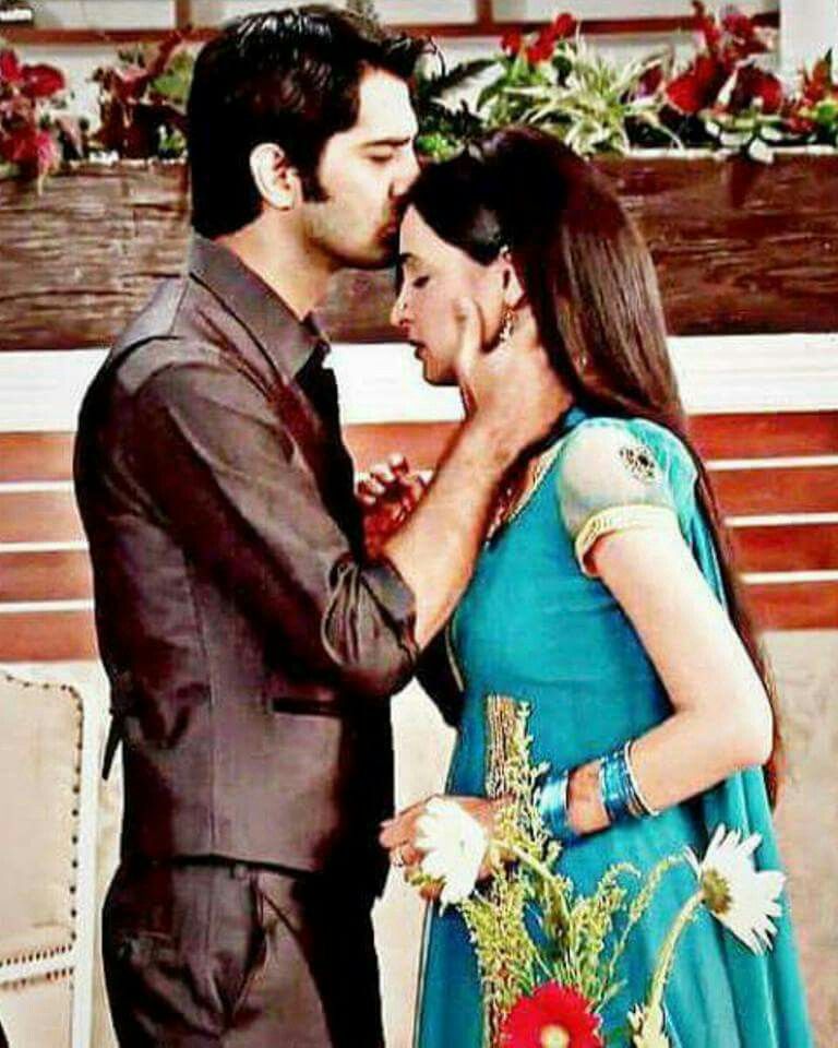 Barun Sobti-Sanaya Irani: Most romantic onscreen moments - 3