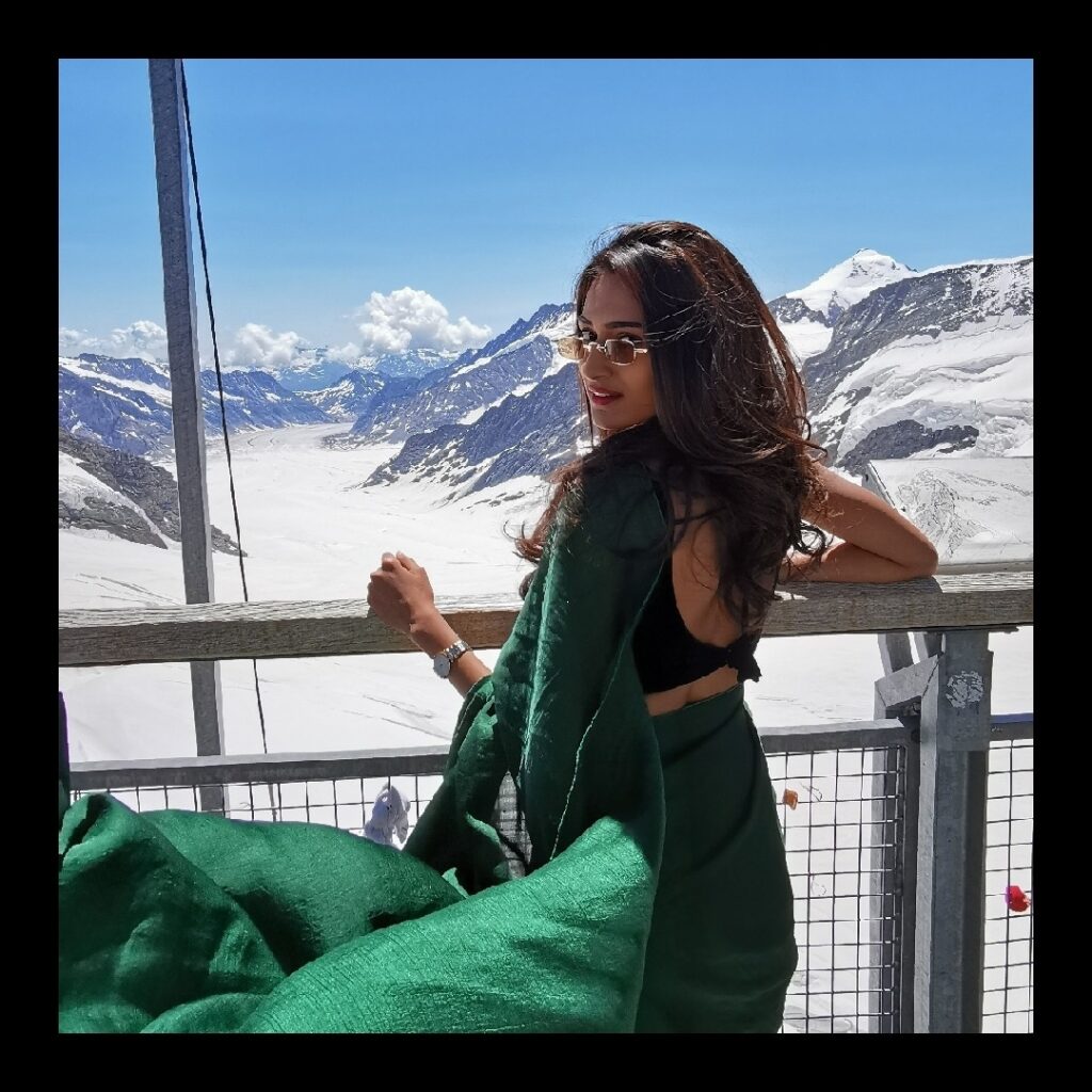 All the times when Erica Fernandes gave fashion goals in Kasautii Zindagii Kay - 4