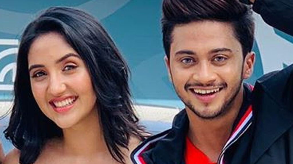 Ashnoor Kaur pair up with TikTok fame Team 07’s Hasnain Khan