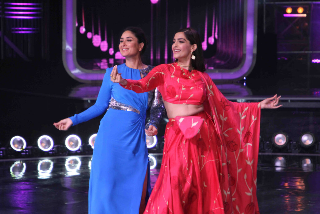 Dance India Dance: Kareena Kapoor Khan and Sonam Kapoor recreate Tareefan - 0