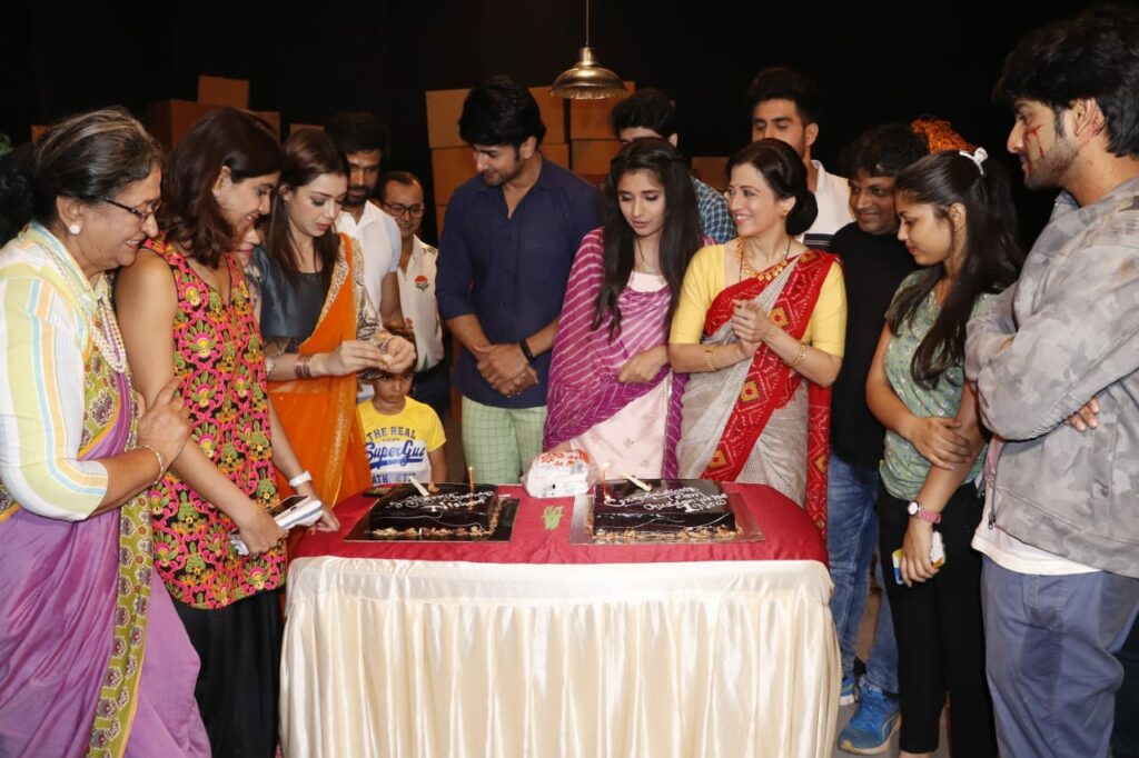 Guddan Tumse Na Ho Payega team celebrates one year completion - 5