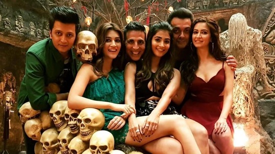 Housefull 4: Yay or Nay? 1