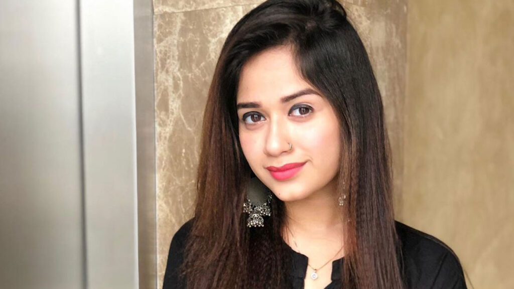 Jannat Zubair faces trouble over her TikTok account 4