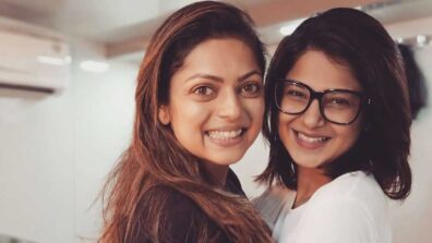 Jennifer Winget shares a picture with Drashti Dhami