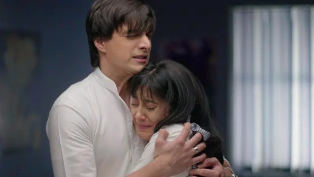 Kartik and Naira’s on-screen chemistry is crackling and we are here for it - 6