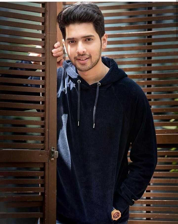 Mesmerizing pictures of Armaan Malik - 0