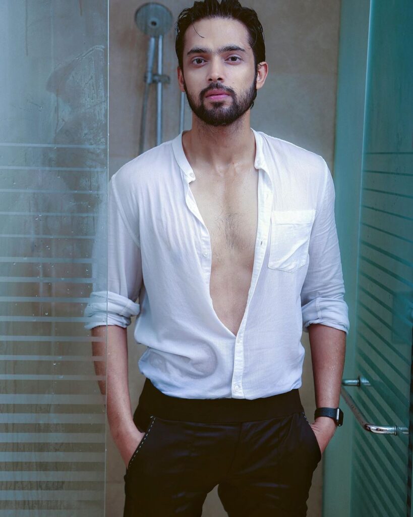 Parth Samthaan is a Greek God - 4