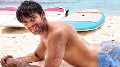 Parth Samthaan’s hot bare-bodied picture on the beach 