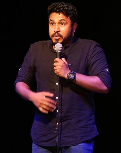 Reasons to watch Indian Stand Up Comedian Abish Mathew Live in Action 1