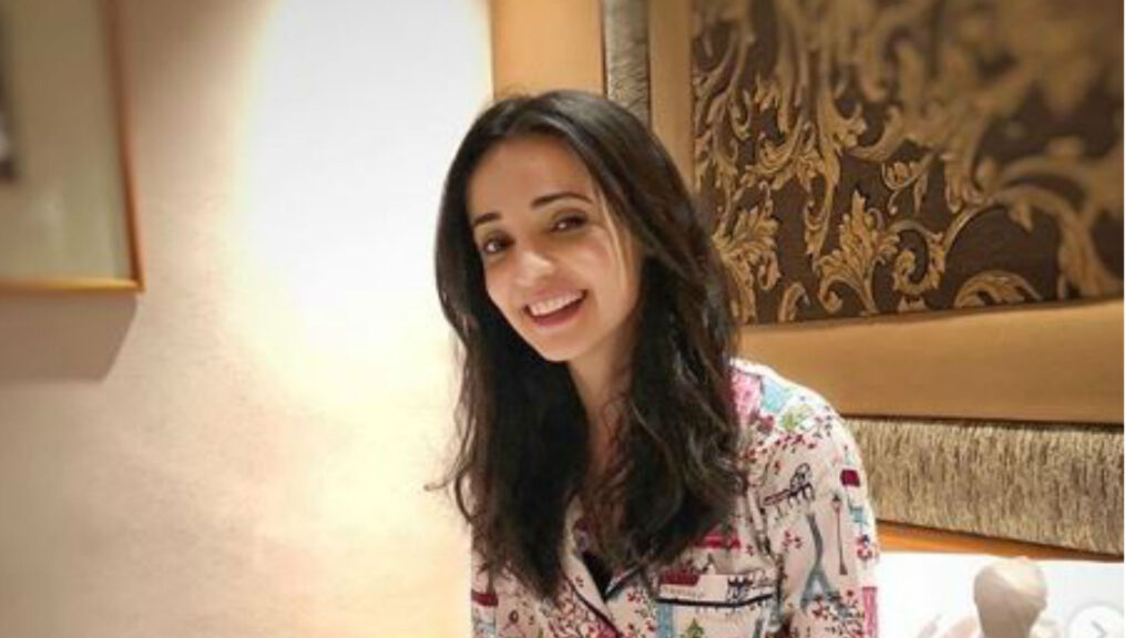 Sanaya Irani’s smile can light up the world - 4