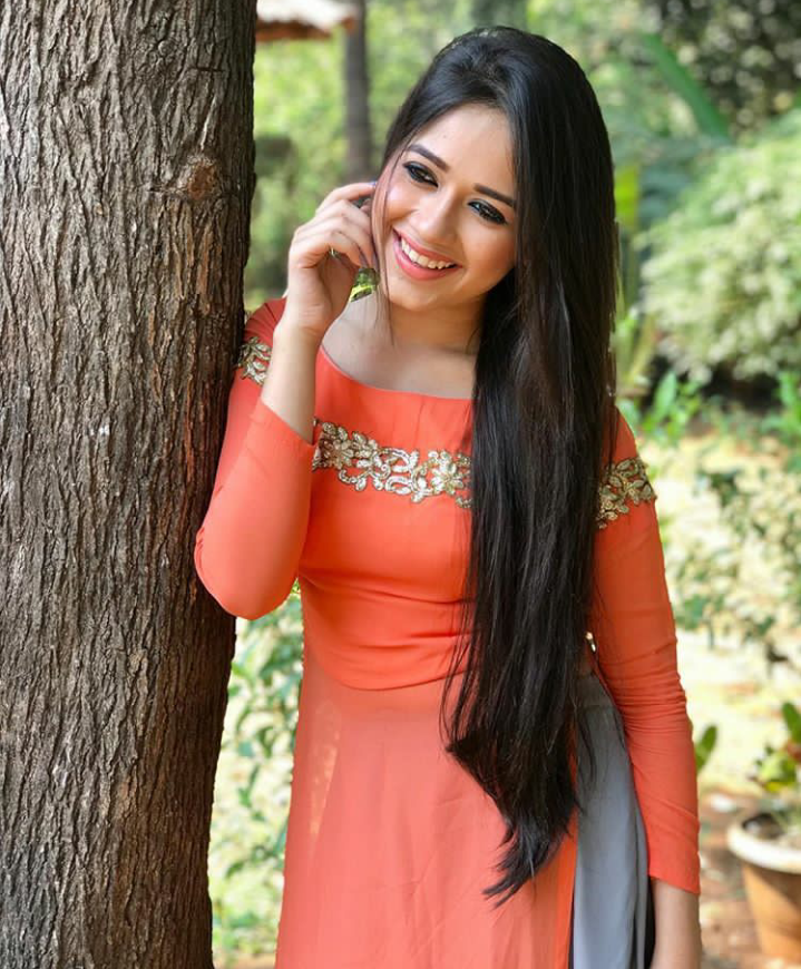 The stunning transformation of TikTok star Jannat Zubair - 4