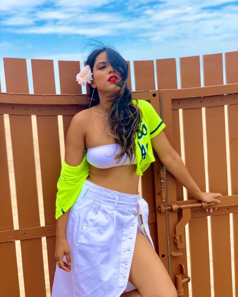 These beautiful pictures of Nia Sharma will brighten your day instantly - 7