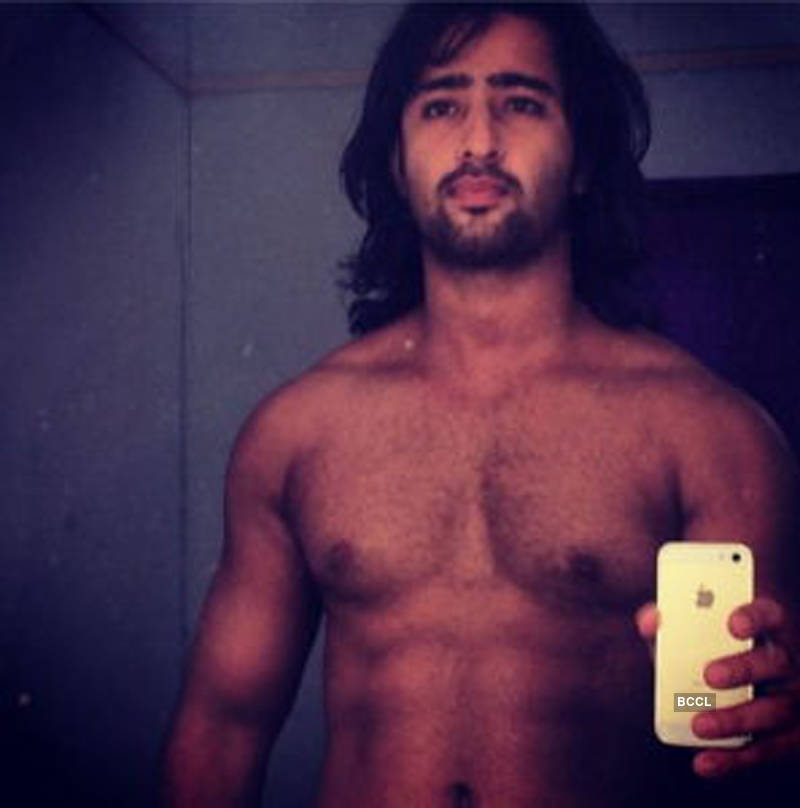 When Shaheer Sheikh left us drooling with his abs-tastic body - 0