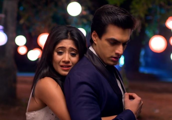 Best clicks of Mohsin Khan with his on-screen ladylove Shivangi Joshi - 1