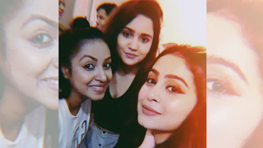 Yeh Un Dinon Ki Baat Hai:  Girl gang Madhushree Sharma, Ashi Singh, Kristina Patel party hard