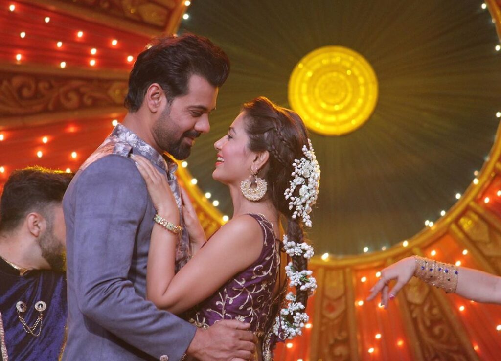 Kumkum Bhagya’s Pragya and Abhi’s chemistry will make you blush - 0