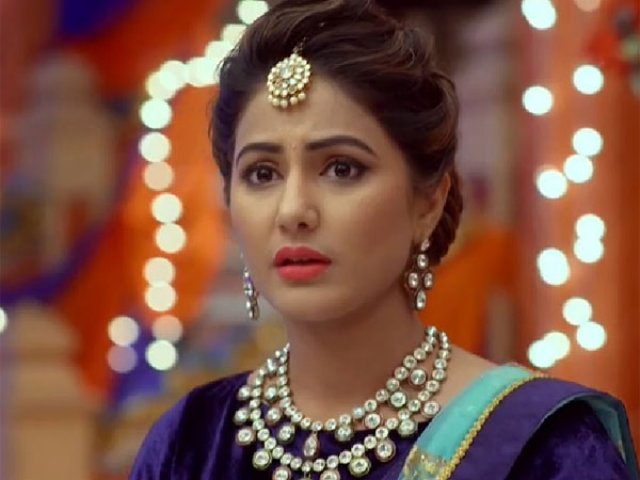 Best looks of Hina Khan from the show Yeh Rishta Kya Kehlata Hai - 3