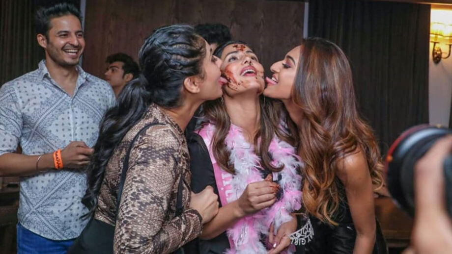 Kasautii Zindagii Kay actresses Erica Fernandes and Shubhaavi Choksey lick Hina Khan