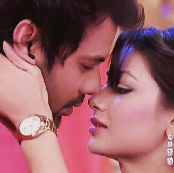 Abhi-Pragya’s chemistry is sizzling on the screen - 2