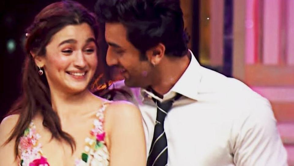 Pictures that prove Alia and Ranbir are the cutest couple in B-Town right now - 2