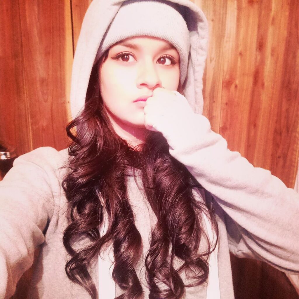 TikTok star Avneet Kaur is a Selfie Queen. Here’s proof - 4