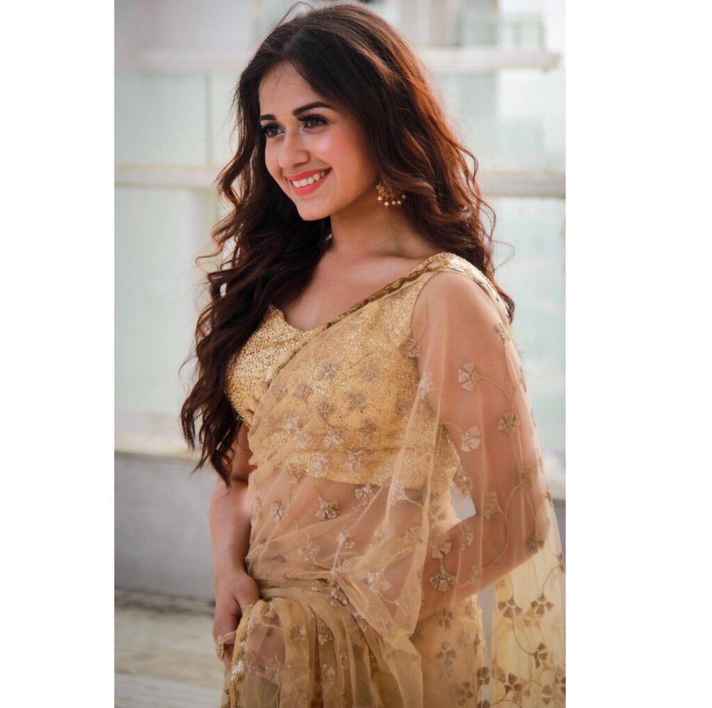 TikTok star Jannat Zubair slays in saree - 0