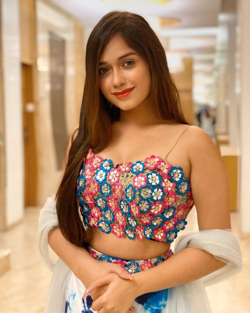 TikTok star Jannat Zubair is giving us fashion goals - 2