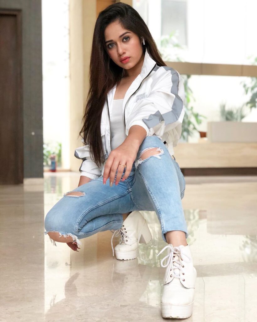 TikTok star Jannat Zubair is giving us fashion goals - 0