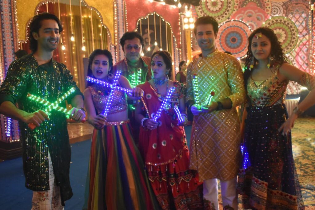 Yeh Rishtey Hain Pyaar Ke: Abir and Mishti’s romantic dance during Navratri - 0