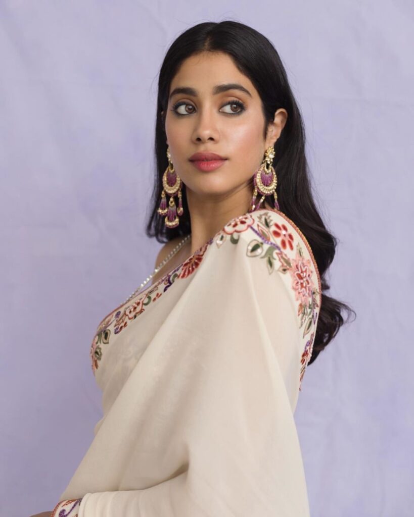 A dose of cute and quirky Janhvi Kapoor to make your day brighter - 3